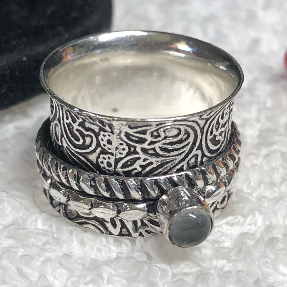⭐️💍silver fidget/meditation/relaxation ring -labradorite stone(genuine)…